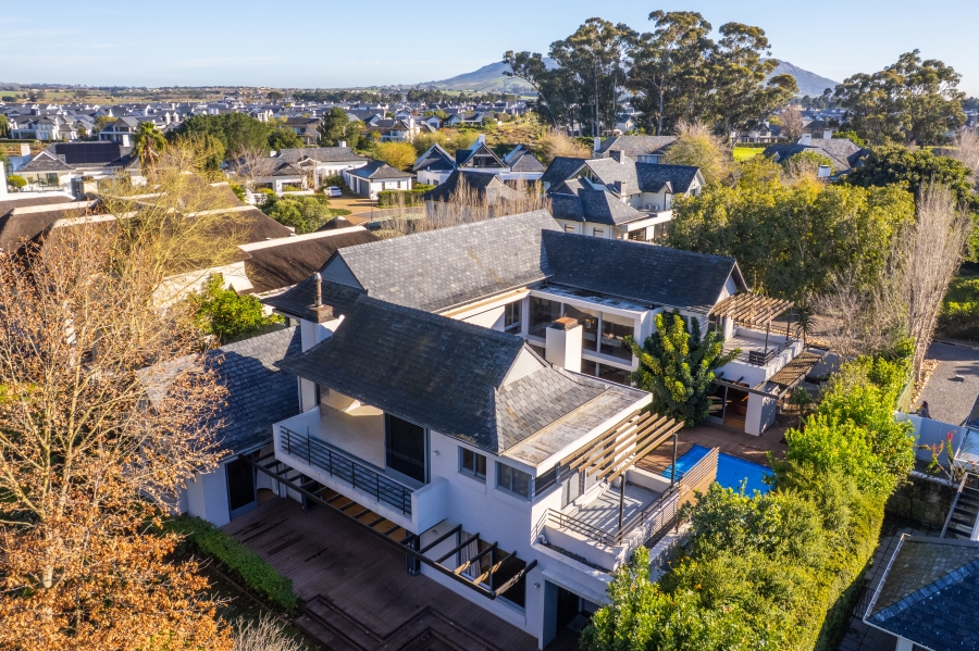 4 Bedroom Property for Sale in Pearl Valley at Val de Vie Western Cape
